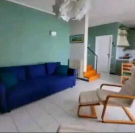 Casa Con Ulivo E Bella Vista Vicino Parco C. Terre Ferienhaus *